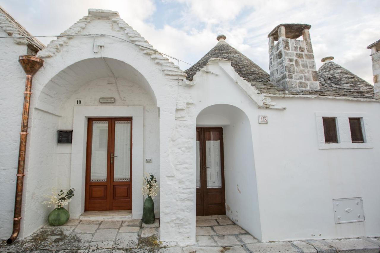 Trulli Antichi Mestieri - Widespread Trulli In The Historic Center Alberobello Exterior foto